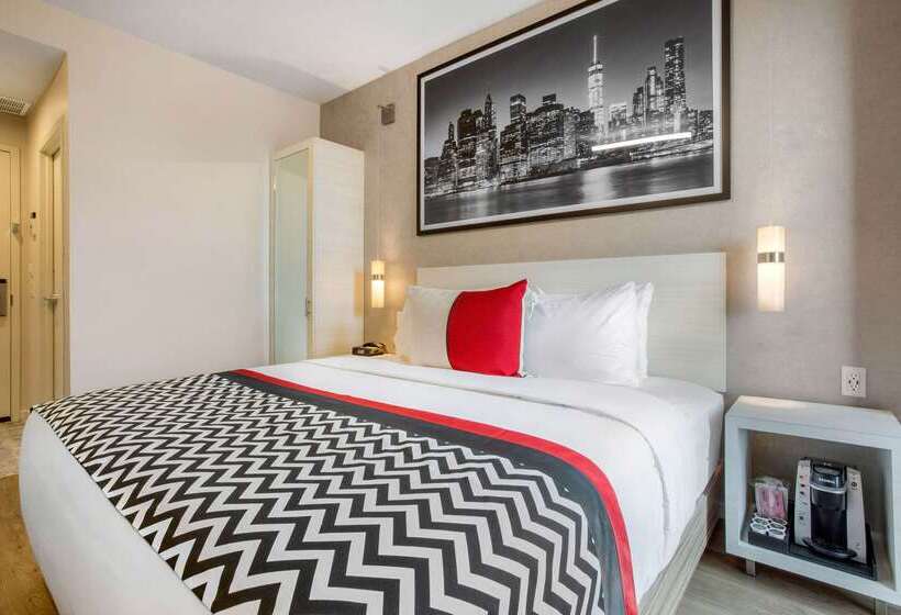 Insignia Hotel Brooklyn, Ascend Hotel Collection