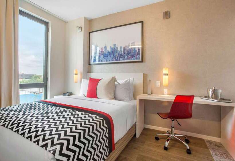 Insignia Hotel Brooklyn, Ascend Hotel Collection