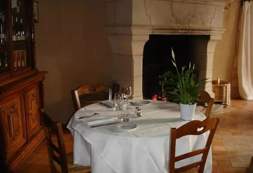 ホテル Le Relais Du Lyon D Or