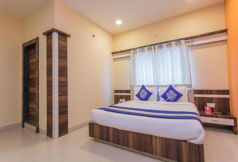 Отель Oyo Rooms Gangwal Bus Stand