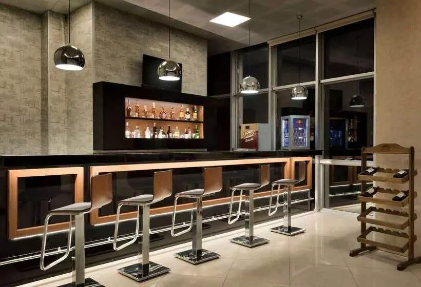 Ramada Hotel & Suites By Wyndham Edirne