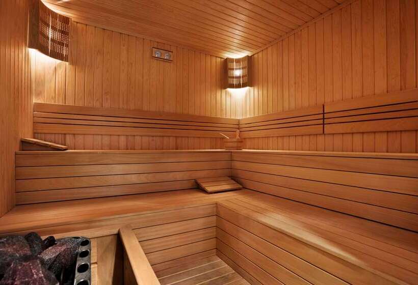 Hotel Ramada By Wyndham Istanbul Alibeykoy