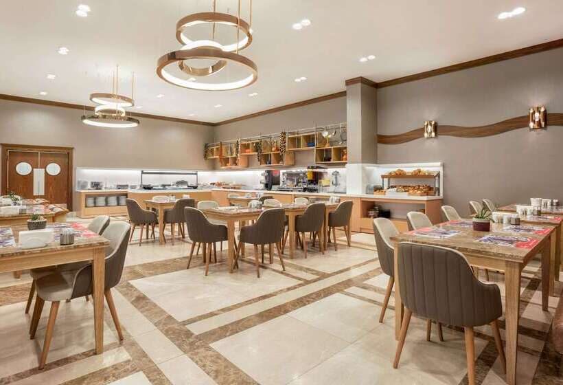 Hotel Ramada By Wyndham Istanbul Alibeykoy