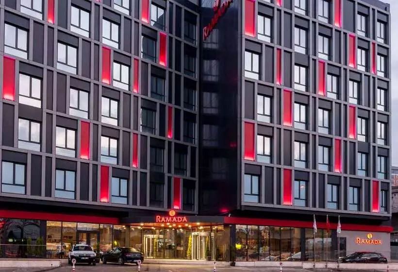ホテル Ramada By Wyndham Istanbul Alibeykoy