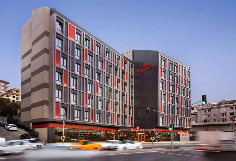 ホテル Ramada By Wyndham Istanbul Alibeykoy