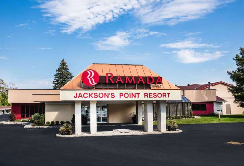 בית מלון כפרי Ramada By Wyndham Jacksons Point
