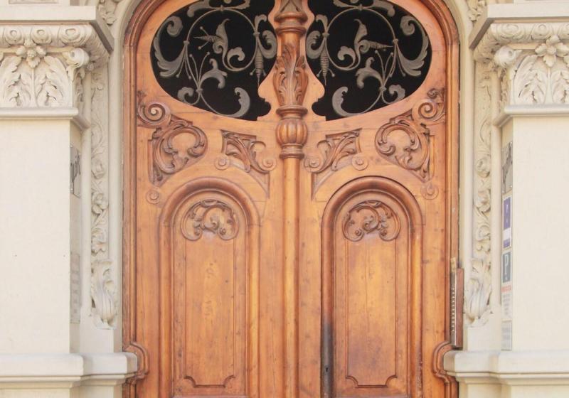 هتل Som Nit Triomf