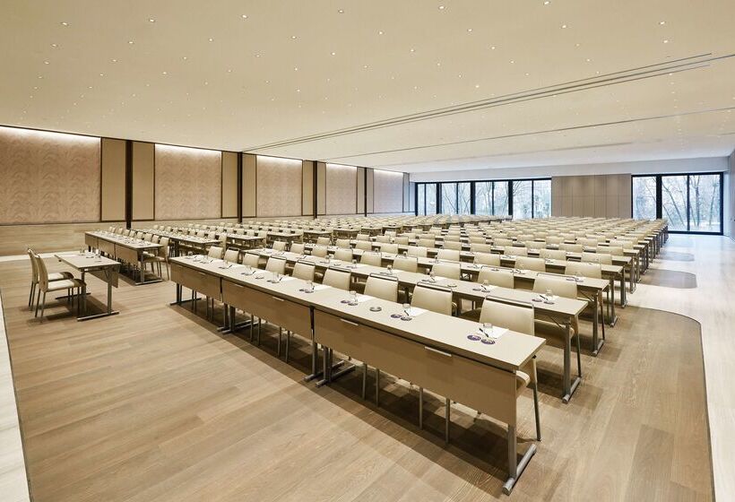 هتل Vp Plaza Espana Design