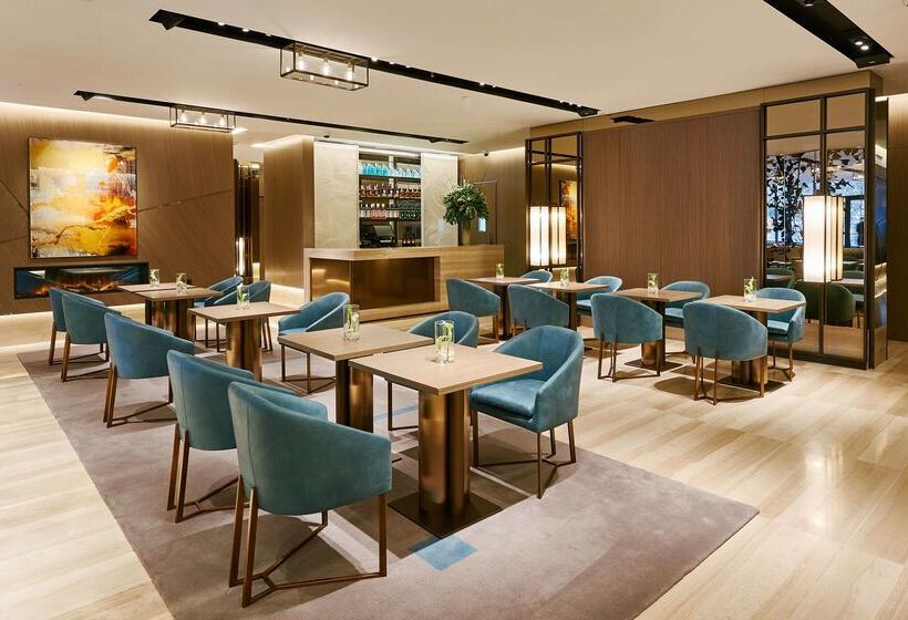 هتل Vp Plaza Espana Design