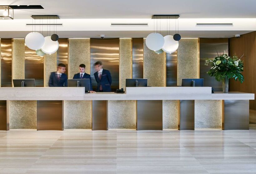 هتل Vp Plaza Espana Design