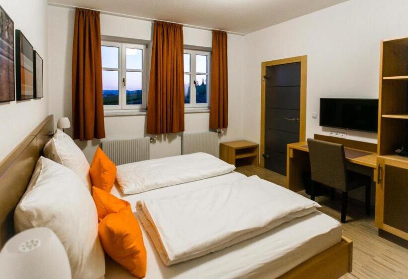 Bed and Breakfast Haus Steirer Am Kaiserwald