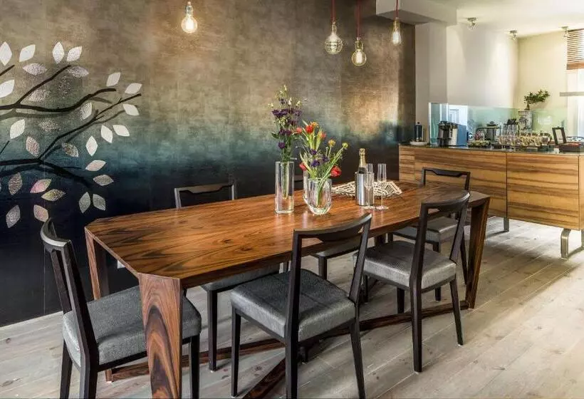 Aamiaismajoitus (B&B) Keizersgrachtsuite471