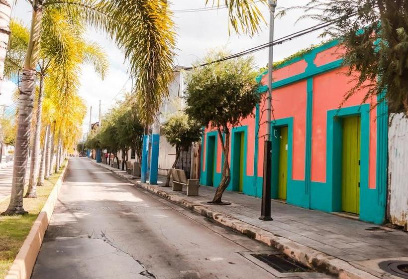 هتل Atenas City Inn