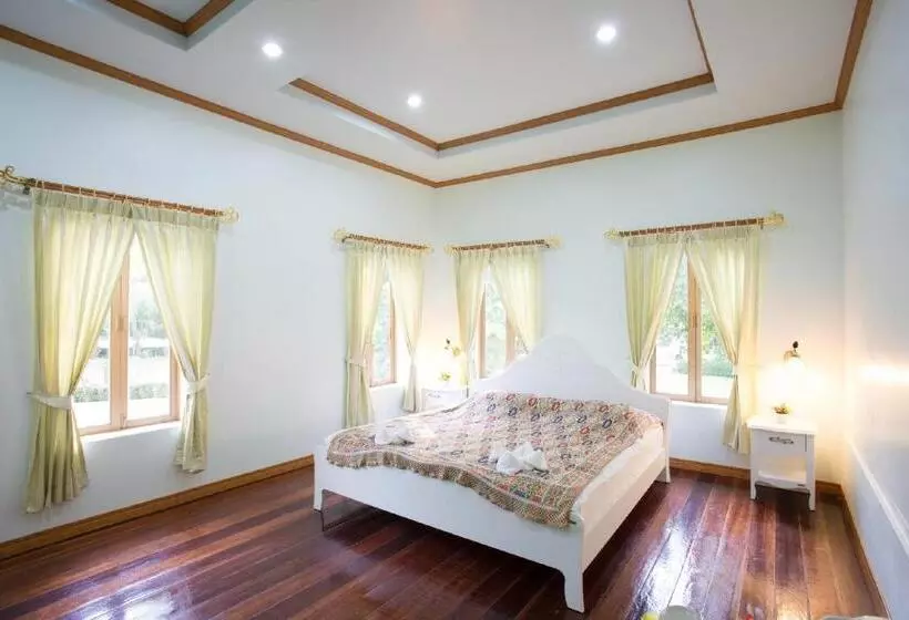 Goldengold  Resort & Spa