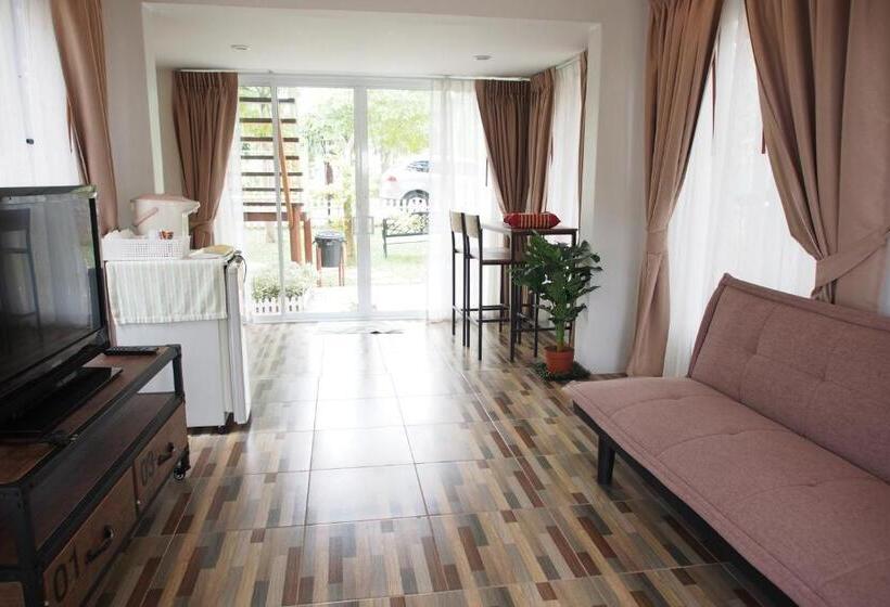 Goldengold  Resort & Spa