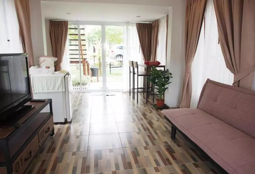 Goldengold  Resort & Spa