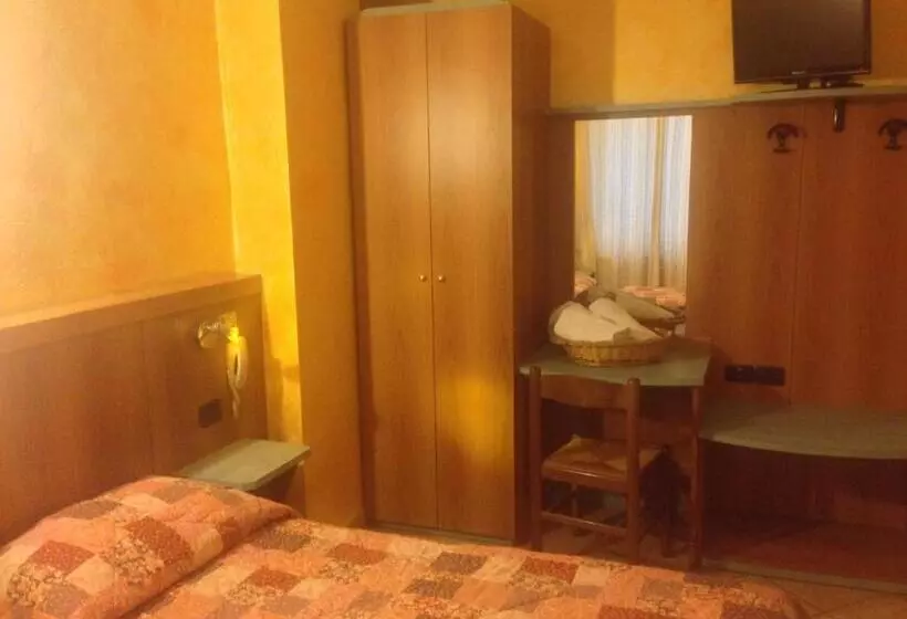 Hotelli Albergo Etrusco