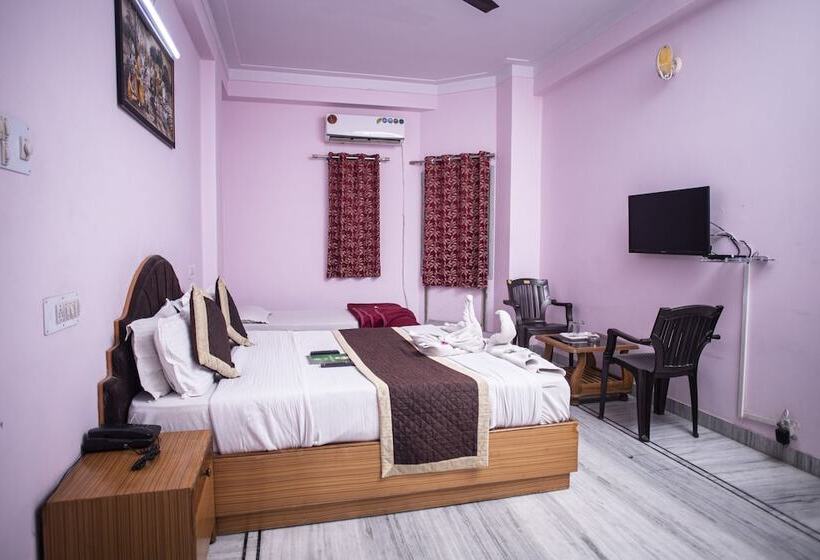 Hotel Dimple International