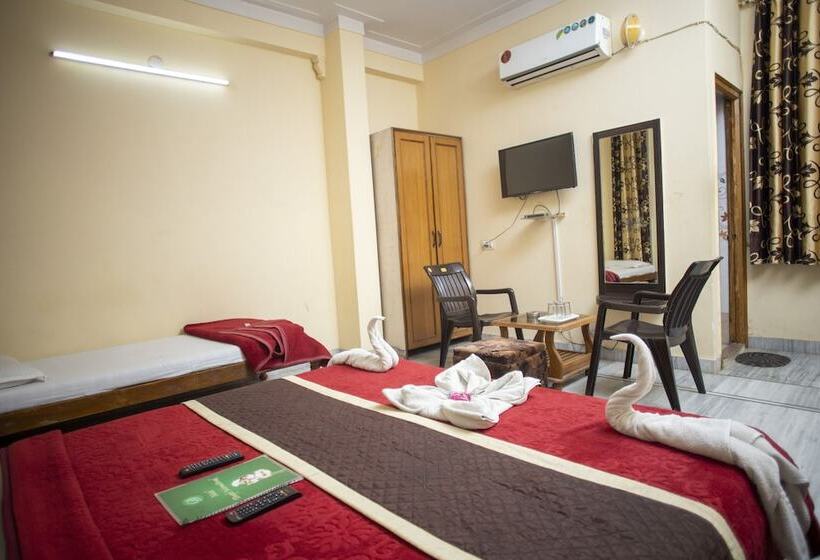 Hotel Dimple International