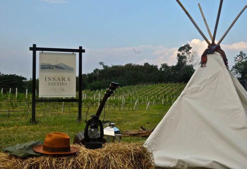 Отель Issara Boutique Winery