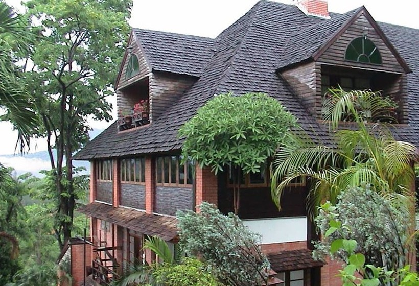 Отель Issara Boutique Winery