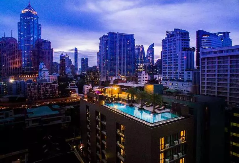 ホテル Surestay Plus By Best Western Sukhumvit 2