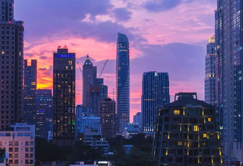 ホテル Surestay Plus By Best Western Sukhumvit 2
