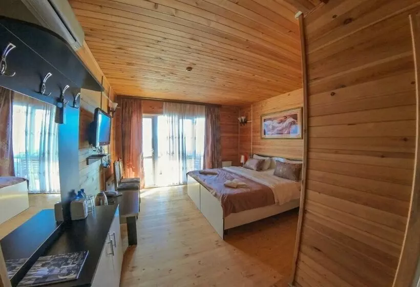 Kungut Hotel & Restaurant