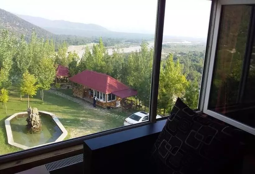 Kungut Hotel & Restaurant