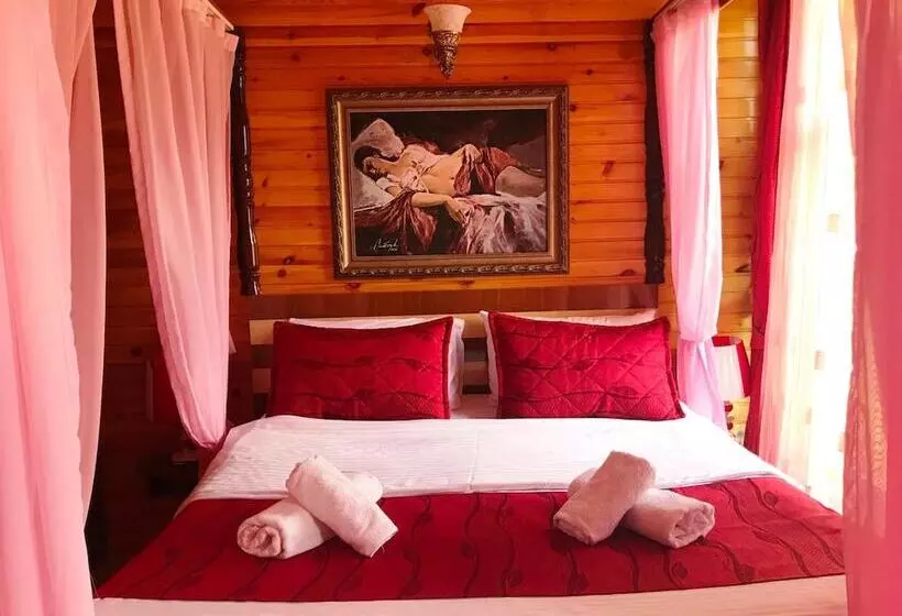 Kungut Hotel & Restaurant