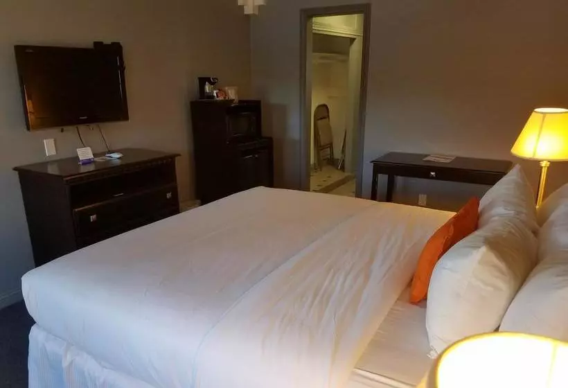 مُتل Rodeway Inn