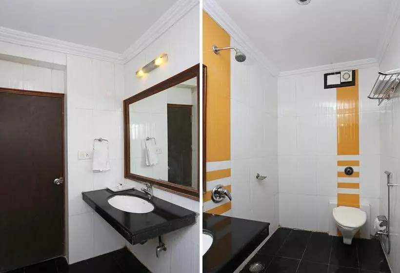 Oyo 11307 Hotel Satya Villas