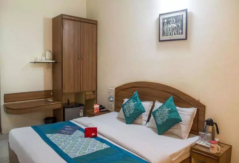 Oyo 11307 Hotel Satya Villas