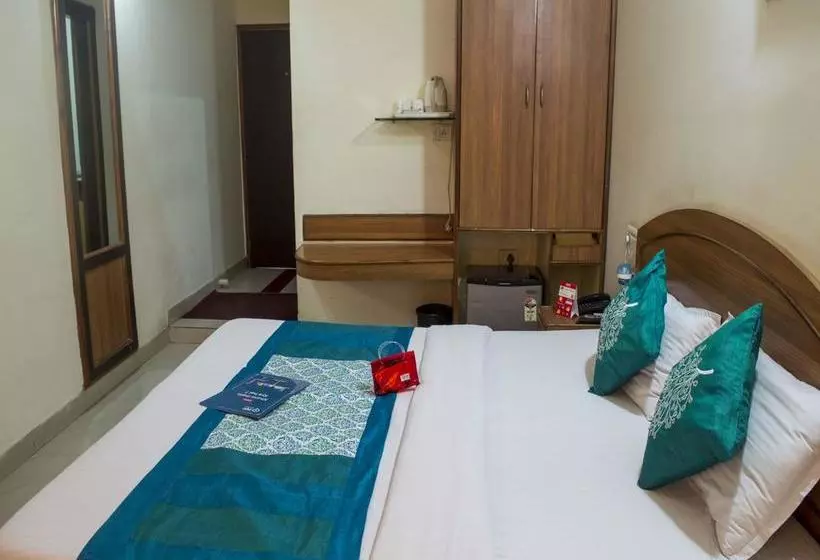 Oyo 11307 Hotel Satya Villas