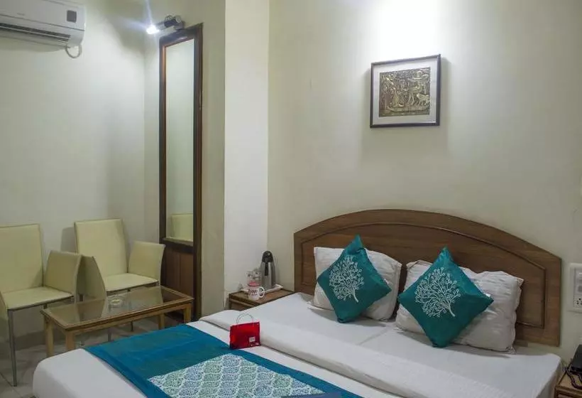 Oyo 11307 Hotel Satya Villas