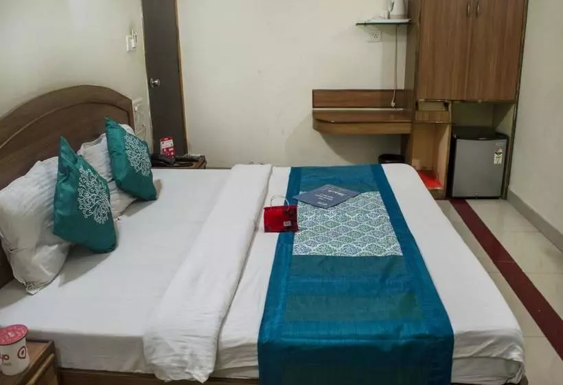 Oyo 11307 Hotel Satya Villas