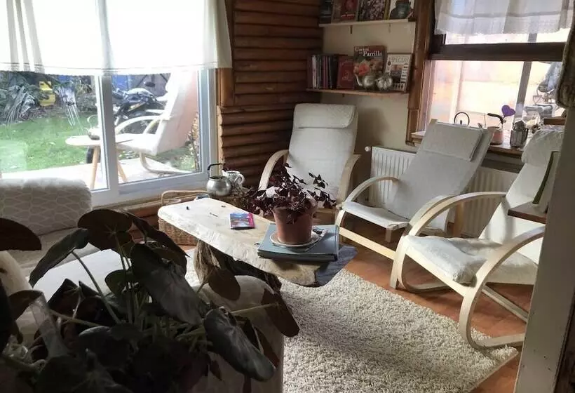 Retkeilymaja Casa Balmaceda Backpackers