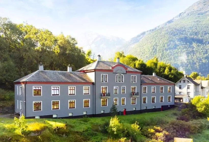 Retkeilymaja Slottet Apartments