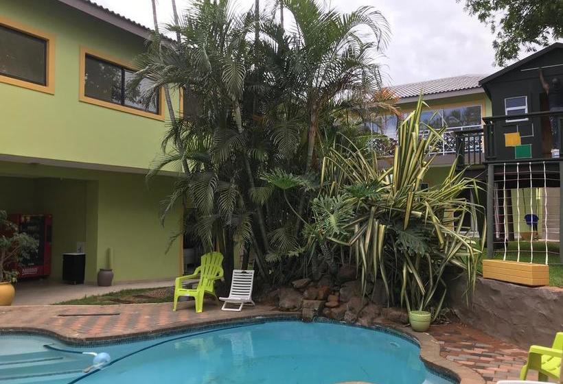 住宿加早餐 Pine Cottages