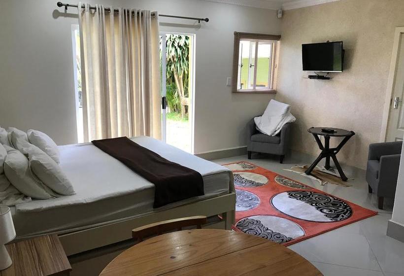 住宿加早餐 Pine Cottages