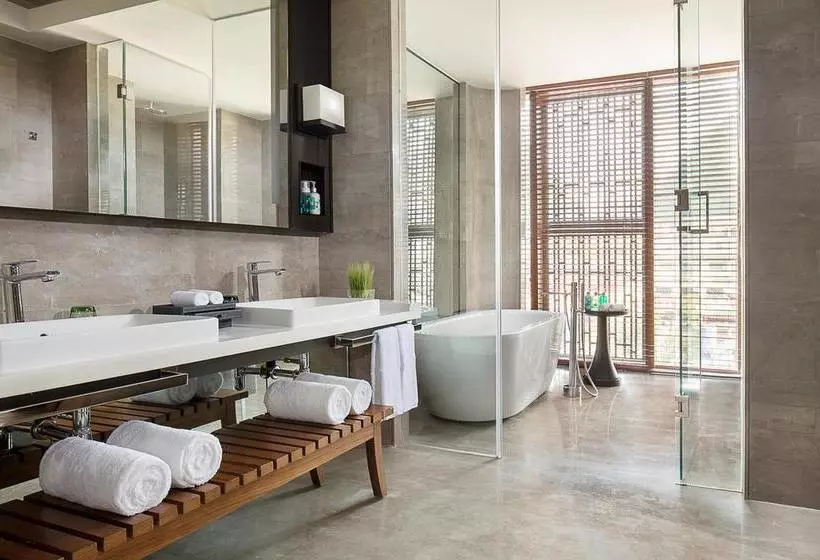 Hotelli Yangshuo Yitian West Street