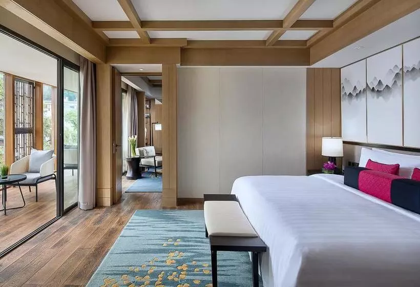 Hotelli Yangshuo Yitian West Street