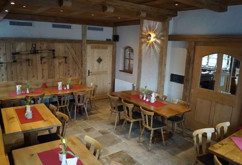 Hotelli Gasthaus Sonne