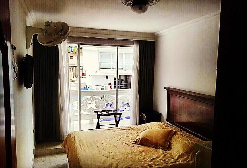 ホテル Juan De La Vega