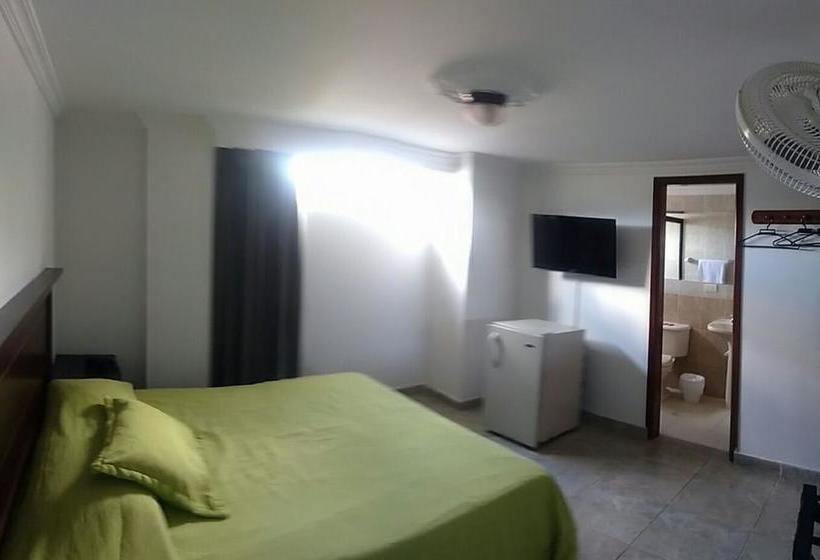 ホテル Juan De La Vega