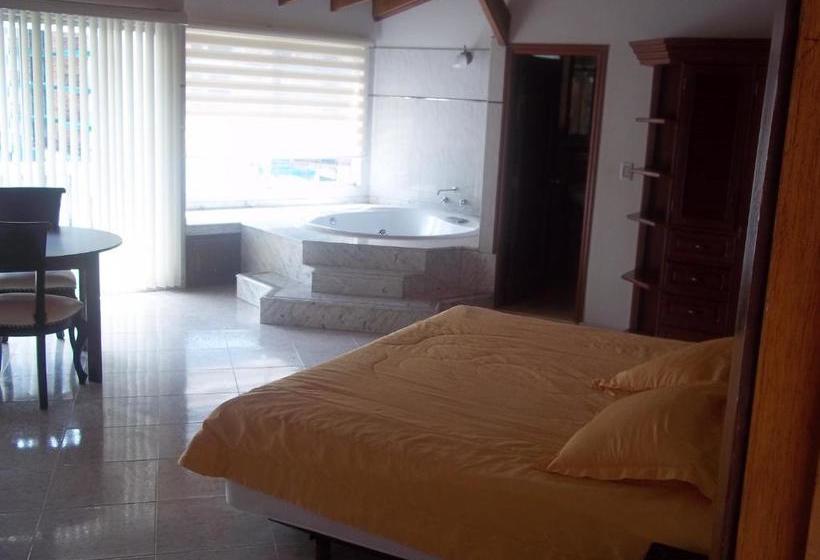 ホテル Juan De La Vega