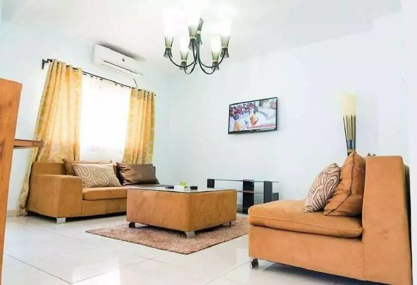 هتل Lovencie Lodge