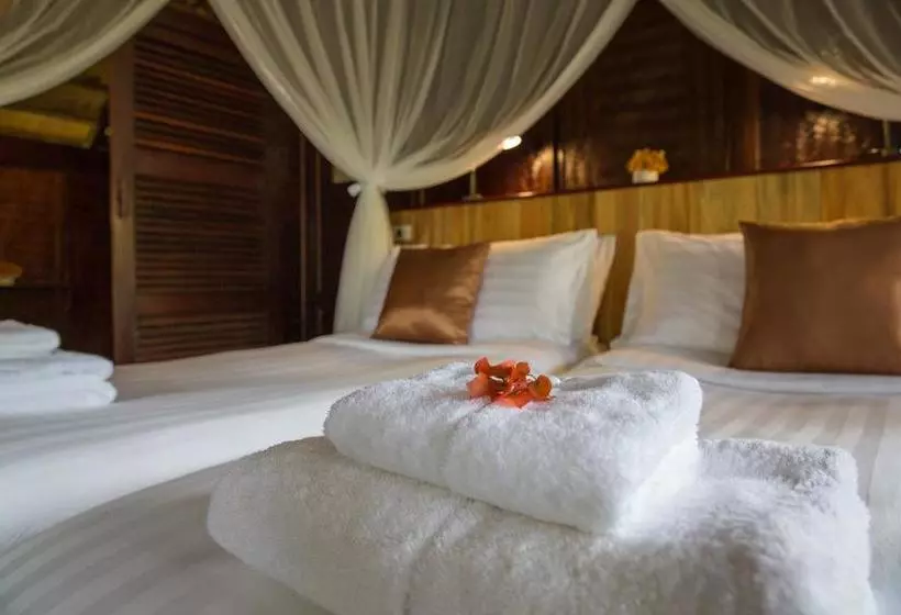 Hotelli The Luang Say Lodge