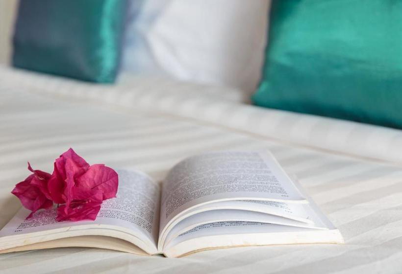 ホテル The Luang Say Lodge