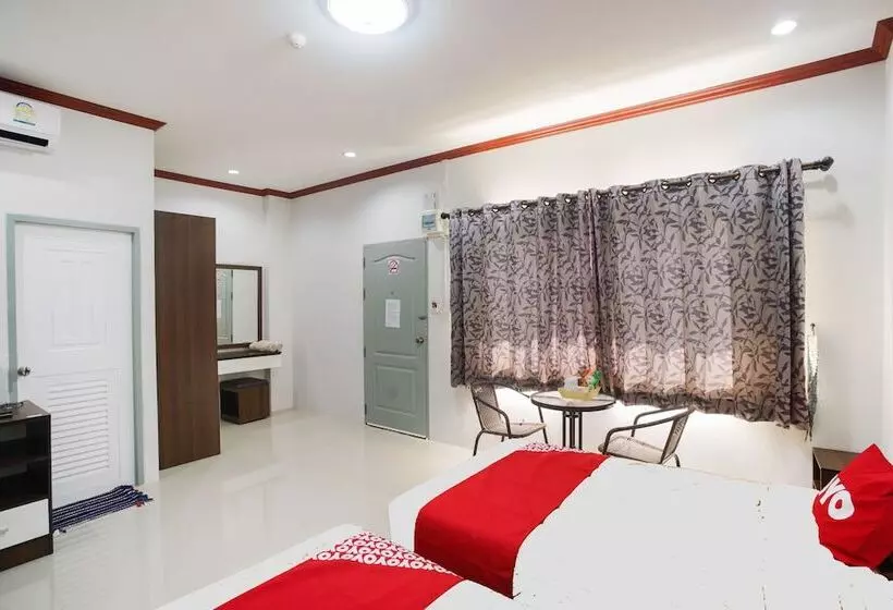 Hotelli Sakthong Grand